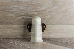 Наружный угол с крепежом 85 мм 